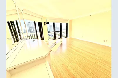 2000 Island Blvd #1801, Aventura, FL 33160 - Photo 30