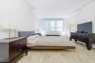 1500 Bay Rd, Miami Beach, FL 33139 - Photo 16