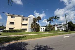 141 NE 10th Ave, Hallandale Beach, FL 33009 - Photo 46