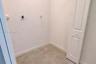 29277 SW 163rd Ct, Homestead, FL 33033 - Photo 12