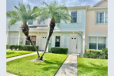 16648 Hemingway Dr, Weston, FL 33326 - Photo 1