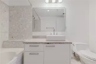 185 SW 7th St, Miami, FL 33130 - Photo 20