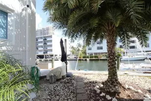 3681 NE 170th St, North Miami Beach, FL 33160 - Photo 12