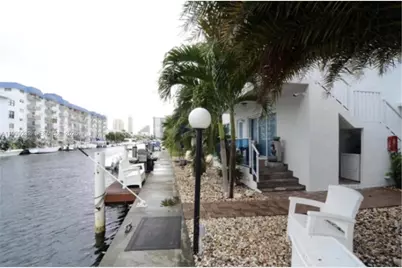 3681 NE 170th St #4, North Miami Beach, FL 33160 - Photo 2