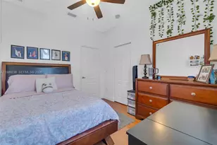 3920 NE 13th Dr, Homestead, FL 33033 - Photo 10