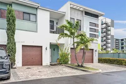 4373 NW 9th St, Plantation, FL 33317 - Photo 1