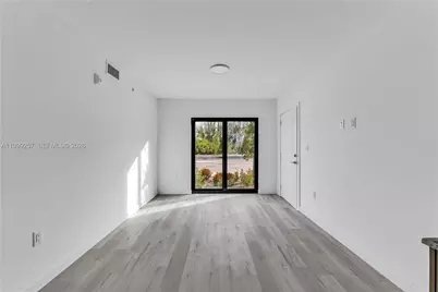 175 NW 160th St #206, North Miami Beach, FL 33169 - Photo 2