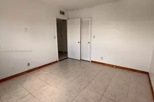 [Address not provided], Hallandale Beach, FL 33009 - Photo 14