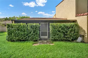 3996 Estepona Ave, Doral, FL 33178 - Photo 6