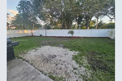 17088 NW 19th St, Pembroke Pines, FL 33028 - Photo 32