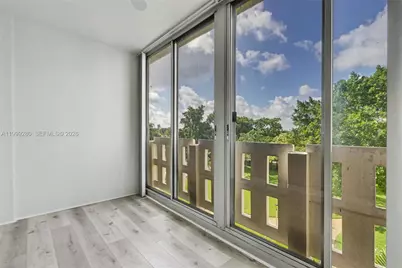 4330 Hillcrest Dr #405, Hollywood, FL 33021 - Photo 24