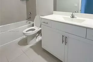 20800 NE 5th Ct, Miami, FL 33179 - Photo 16