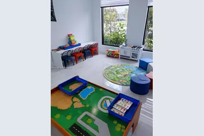 20800 NE 5th Ct, Miami, FL 33179 - Photo 26