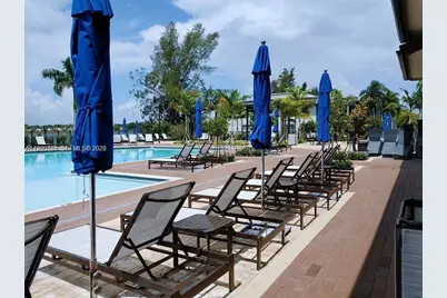 20800 NE 5th Ct, Miami, FL 33179 - Photo 22