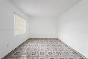 9340 W Flagler St, Miami, FL 33174 - Photo 8