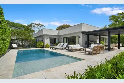 70 Samana Dr, Miami, FL 33133 - Photo 2