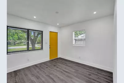 6420 SW 22nd Ct, Miramar, FL 33023 - Photo 2