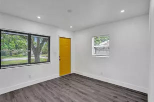 6420 SW 22nd Ct, Miramar, FL 33023 - Photo 2