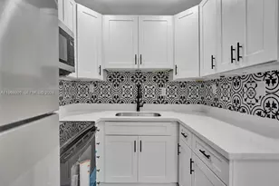 6420 SW 22nd Ct, Miramar, FL 33023 - Photo 10