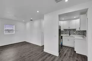 6420 SW 22nd Ct, Miramar, FL 33023 - Photo 6