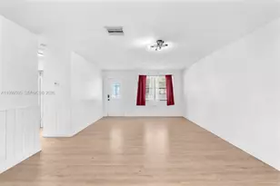 7022 SW 19th Ct, North Lauderdale, FL 33068 - Photo 20