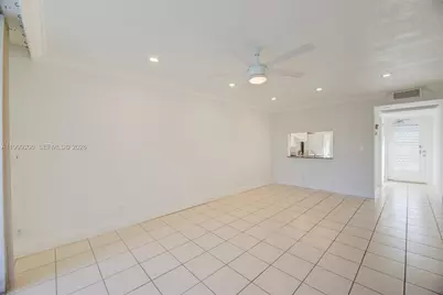 9311 Orange Grove Dr #211, Davie, FL 33324 - Photo 8