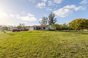 16525 N 87th Ln N, Loxahatchee, FL 33470 - Photo 2