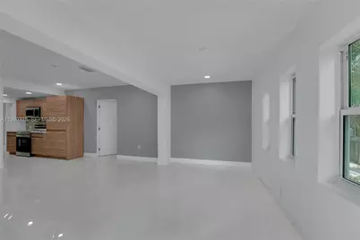 1137 SW 8th Ave, Fort Lauderdale, FL 33315 - Photo 1