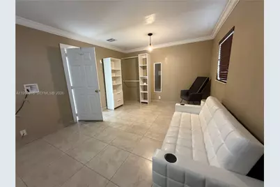 414 SW 2nd Ter #0, Dania Beach, FL 33004 - Photo 4