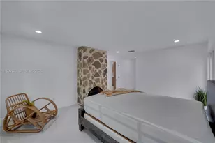 1137 SW 8th Ave, Fort Lauderdale, FL 33315 - Photo 10