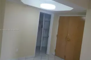 17275 Collins Ave, Sunny Isles Beach, FL 33160 - Photo 16