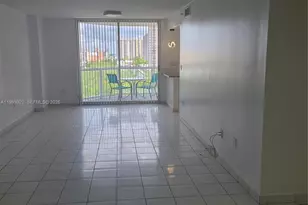 17275 Collins Ave, Sunny Isles Beach, FL 33160 - Photo 18