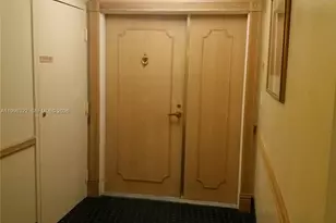 17275 Collins Ave, Sunny Isles Beach, FL 33160 - Photo 14