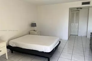20335 W Country Club Dr, Aventura, FL 33180 - Photo 16