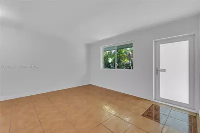 1730 NW 55th Ter #1730, Miami, FL 33142 - Photo 6