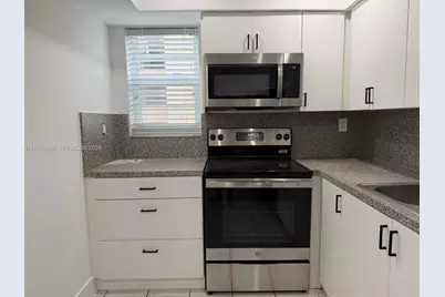 706 NW 87th Ave #205, Miami, FL 33172 - Photo 16