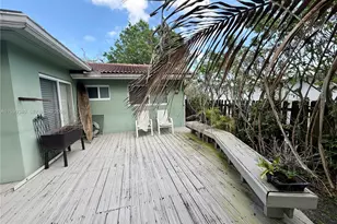 1581 SW 27th Terrace, Fort Lauderdale, FL 33312 - Photo 4