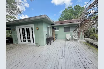 1581 SW 27th Ter, Fort Lauderdale, FL 33312 - Photo 6