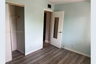 3186 Via Poinciana #211, Lake Worth, FL 33467 - Photo 20