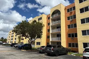7000 NW 186th St, Hialeah, FL 33015 - Photo 10