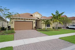 11815 N Leon Cir N, Parkland, FL 33076 - Photo 2