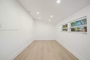 3061 NW 2nd St, Fort Lauderdale, FL 33311 - Photo 16