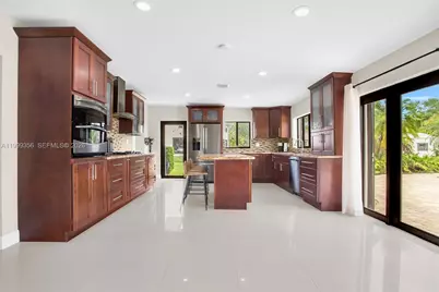 5520 SW 163rd Ave, Southwest Ranches, FL 33331 - Photo 36