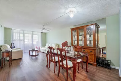 4851 NW 26th Ct #144, Lauderdale Lakes, FL 33313 - Photo 4