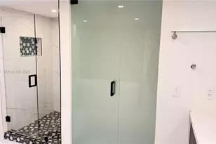 19707 Turnberry Way, Aventura, FL 33180 - Photo 16