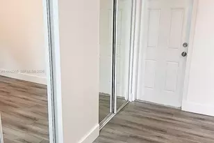 102 SE 10th St, Deerfield Beach, FL 33441 - Photo 8