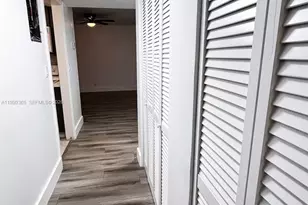 102 SE 10th St, Deerfield Beach, FL 33441 - Photo 6