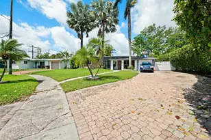 911 SW 51st Ave, Plantation, FL 33317 - Photo 1