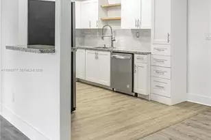 7031 SW 27th Ct, Miramar, FL 33023 - Photo 10