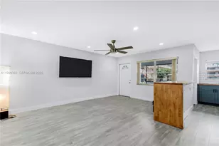 5300 Washington St, Hollywood, FL 33021 - Photo 10